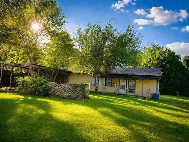 519 Berke Street, Newark, TX 76071 - #1