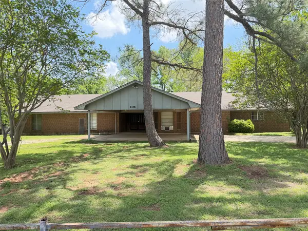 108 W Ward Drive, Robinson, TX 76706