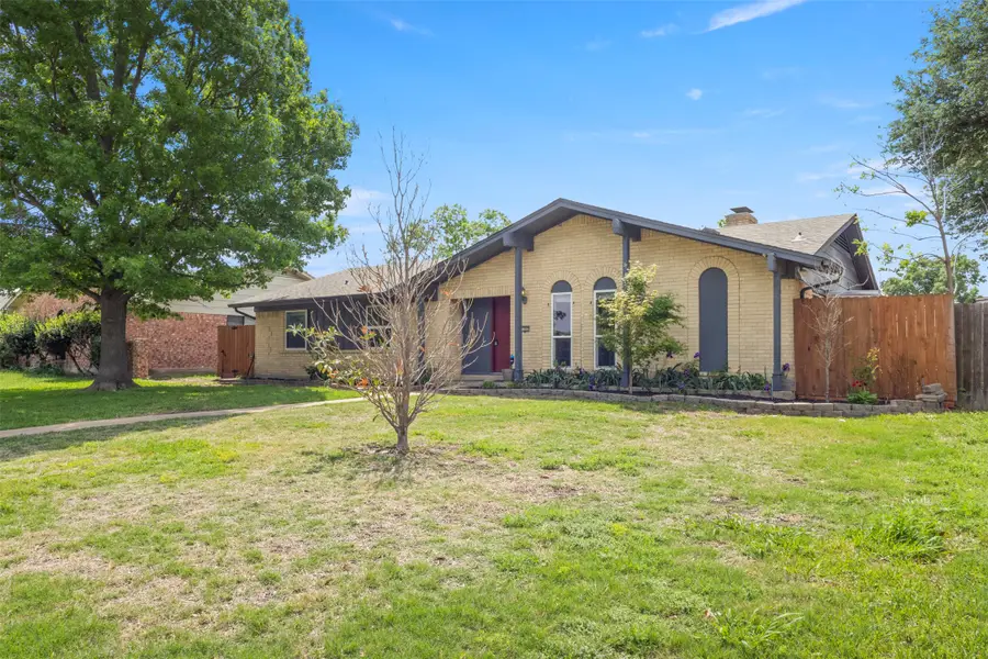 1302 Hillsdale Drive, Richardson, TX 75081 - #3