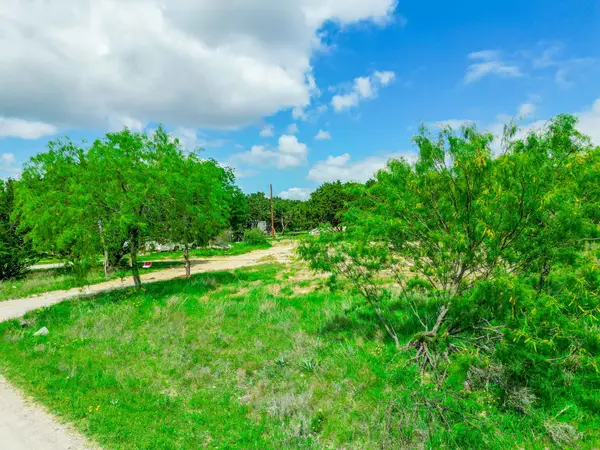 408 Mesa Trail, Weatherford, TX 76087