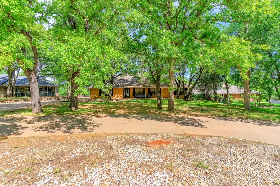 6212 Westover Drive, Granbury, TX 76049 - #2