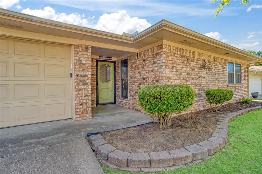 1904 Paula Drive, Denison, TX 75020 - #3
