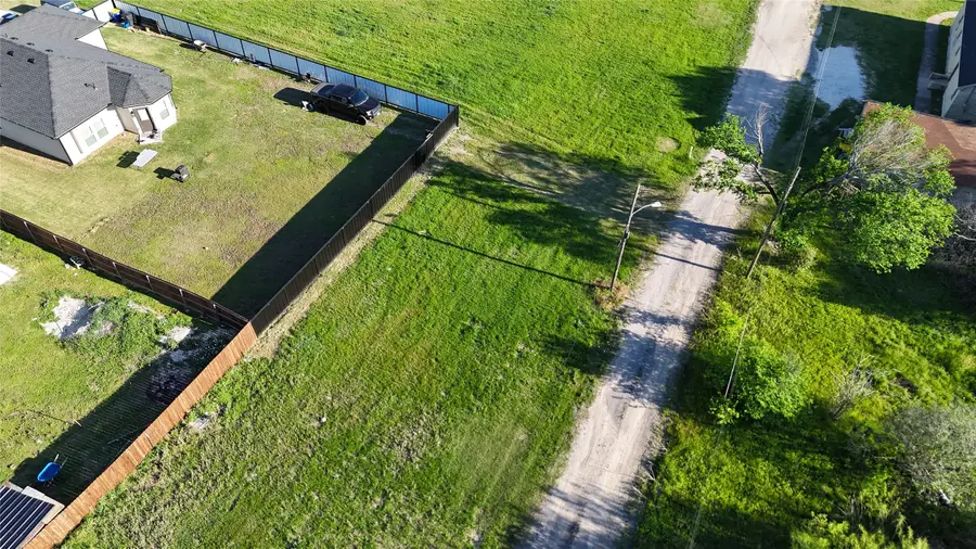 207 Pine Street, Hillsboro, TX 76645 - #3