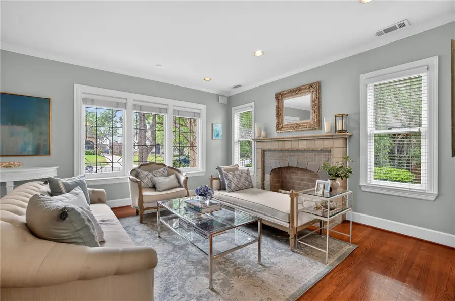 5446 Mercedes Avenue, Dallas, TX 75206 - #3