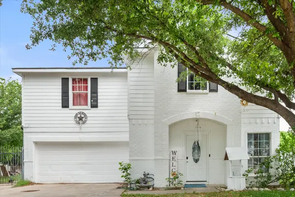 3005 Ronay Drive, Forest Hill, TX 76140