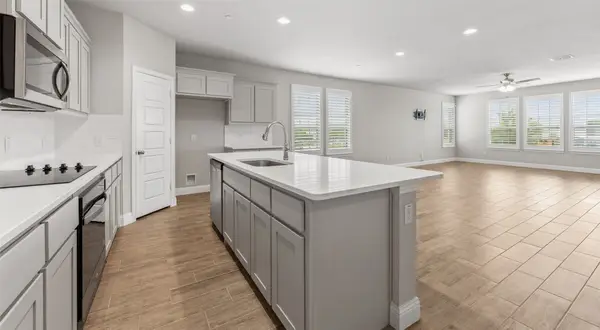 6020 Bursey Road, Watauga, TX 76148