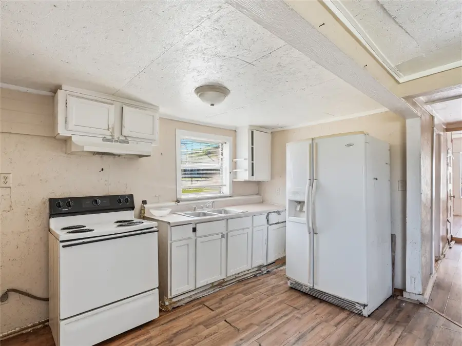 1821 Johnson Street, Greenville, TX 75401 - #3