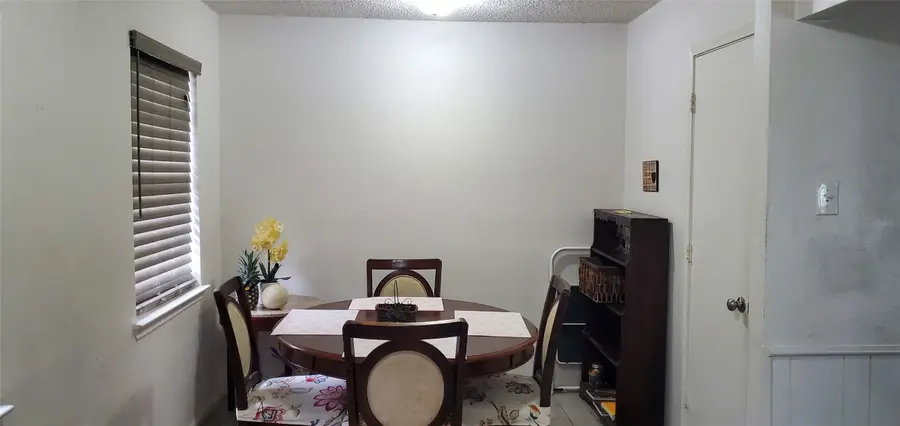 1212 Whispering Circle, Dallas, TX 75241 - #3