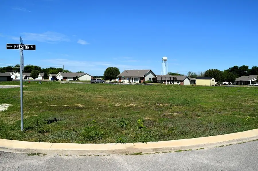 204 Preston Circle, Mabank, TX 75147 - #2