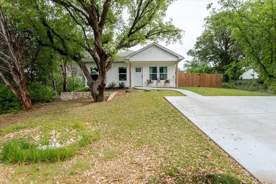 921 Indian Drive, Granbury, TX 76048 - #3