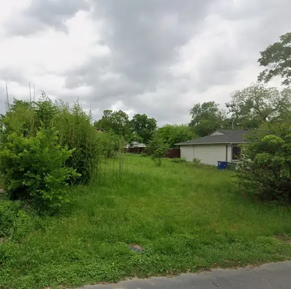 7031 Fairdale Avenue, Dallas, TX 75227