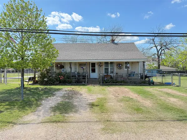 306 3rd Street, Valley Mills, TX 76689