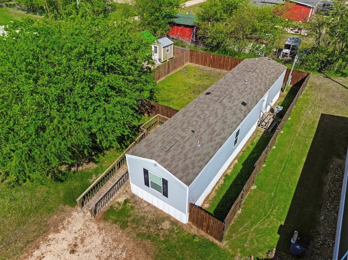 205 E Park Street, Frost, TX 76641 - #1