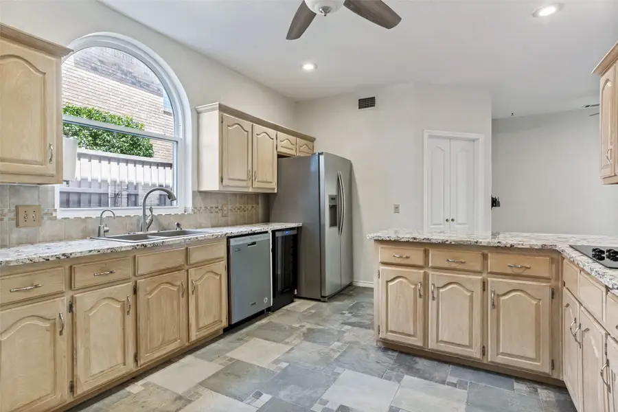 2604 Spring Lake Drive, Richardson, TX 75082 - #3