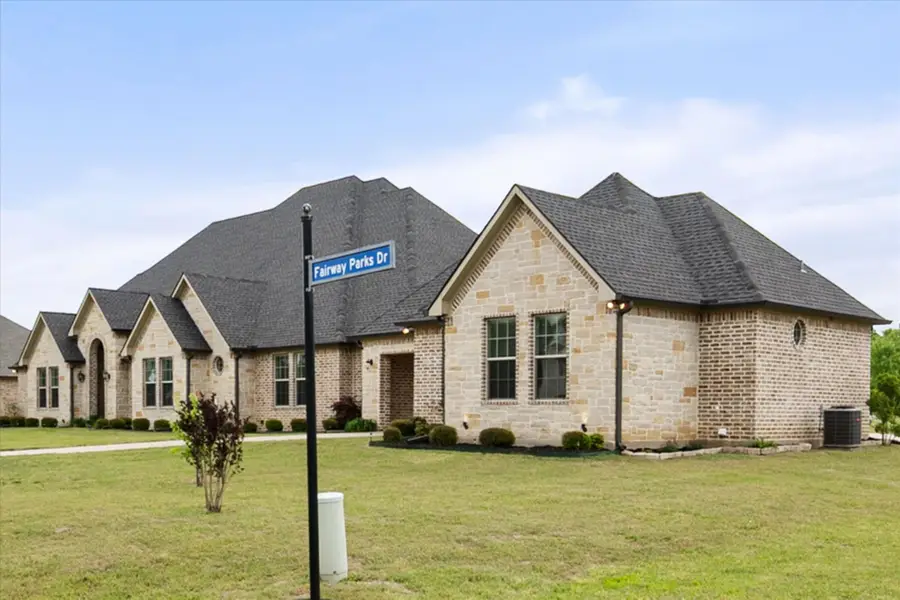 107 Fairway Parks Drive, Corsicana, TX 75110 - #3