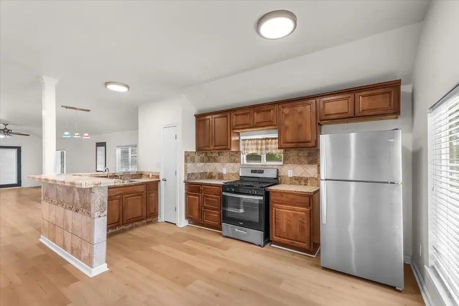 828 Springer Avenue, Fort Worth, TX 76114 - #2