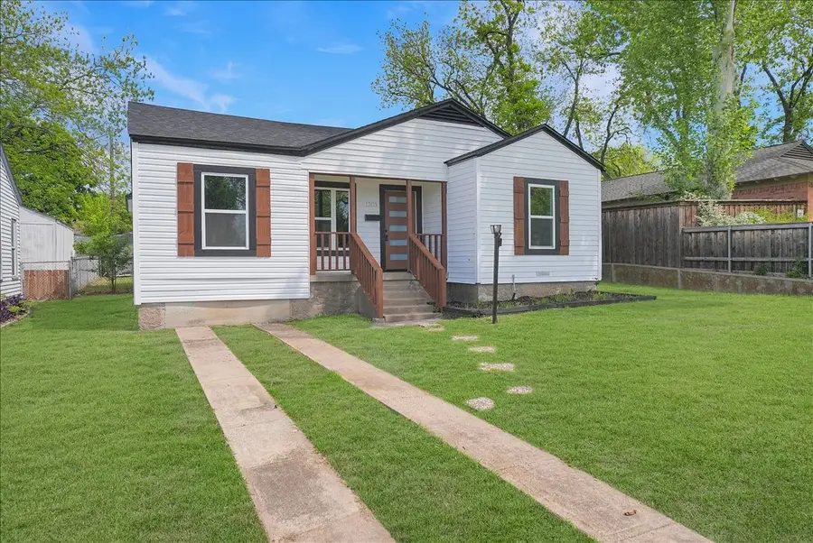 1203 W Avenue F, Garland, TX 75040 - #2