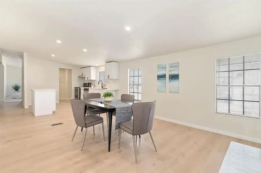 715 Comanche Cove Drive, Granbury, TX 76048 - #3