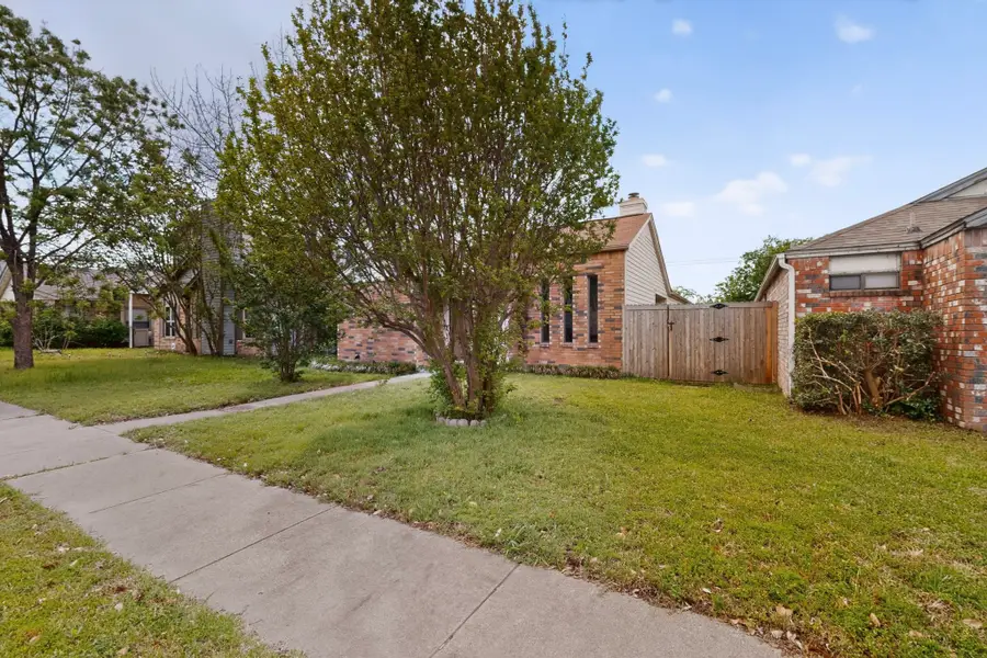 2424 Markland Street, Irving, TX 75060 - #3