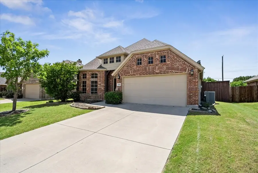 5009 Spruce Street, Krum, TX 76249 - #2