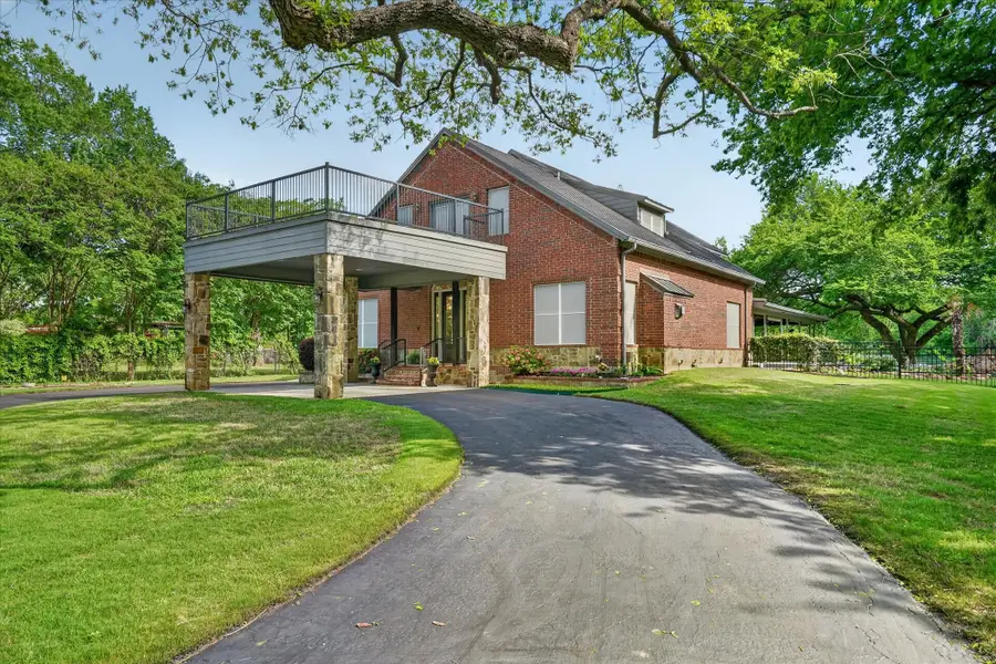 1290 Fox Lane, Burleson, TX 76028 - #3