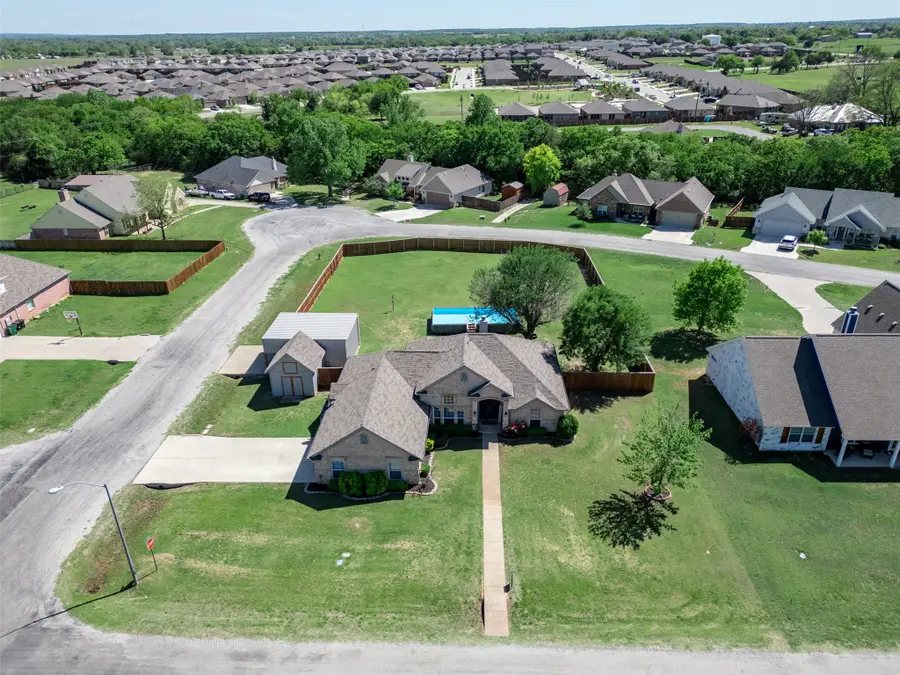 500 Green Meadow Drive, Boyd, TX 76023 - #2