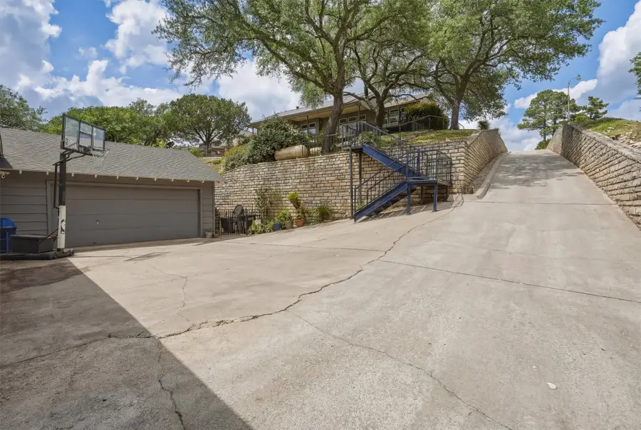 4015 Crescent Drive, Granbury, TX 76049 - #3
