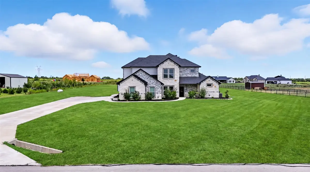 7271 Michelle Point, Krum, TX 76249 - #1