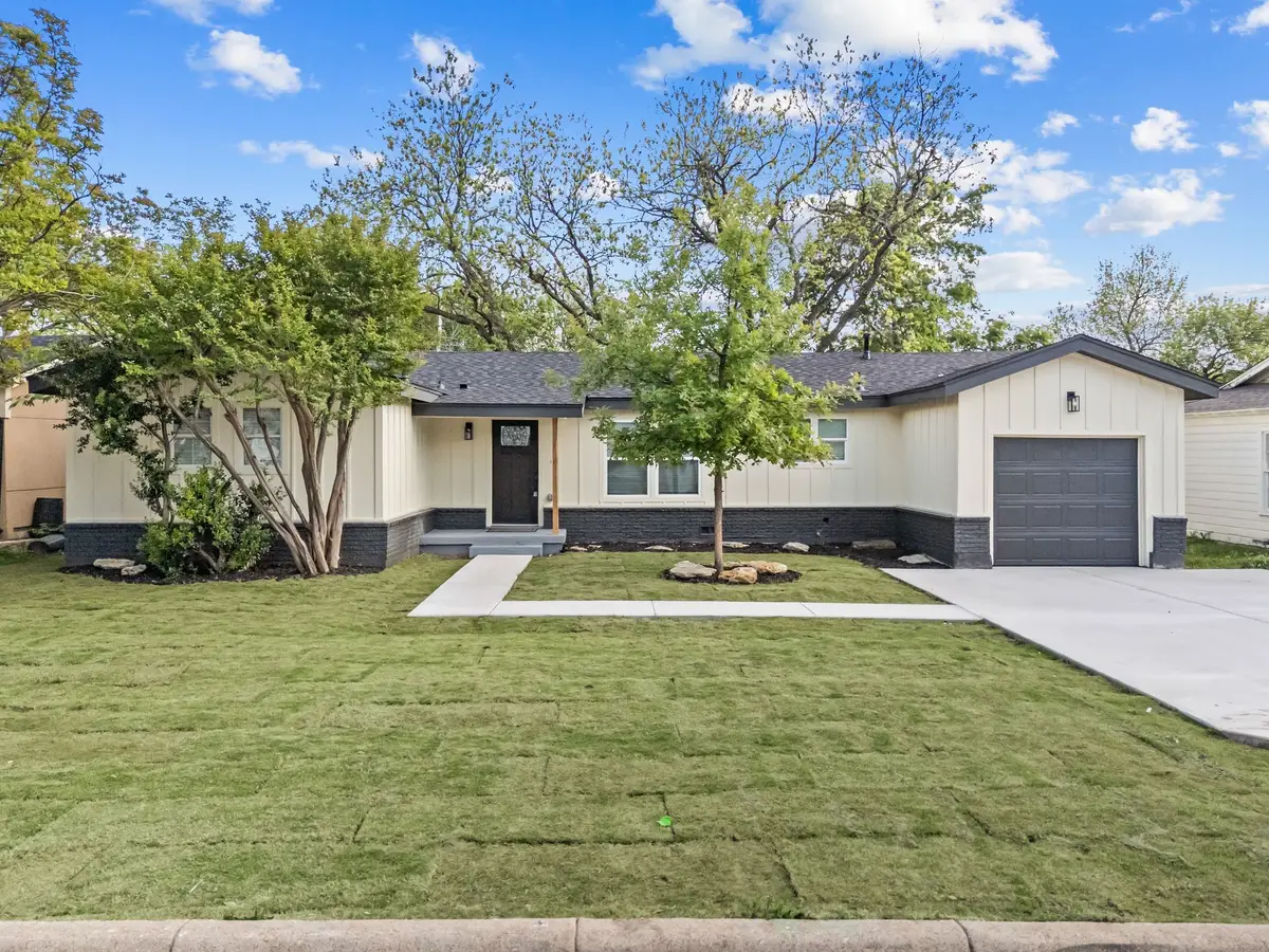 5008 Nadine Drive, Haltom City, TX 76117 - #1