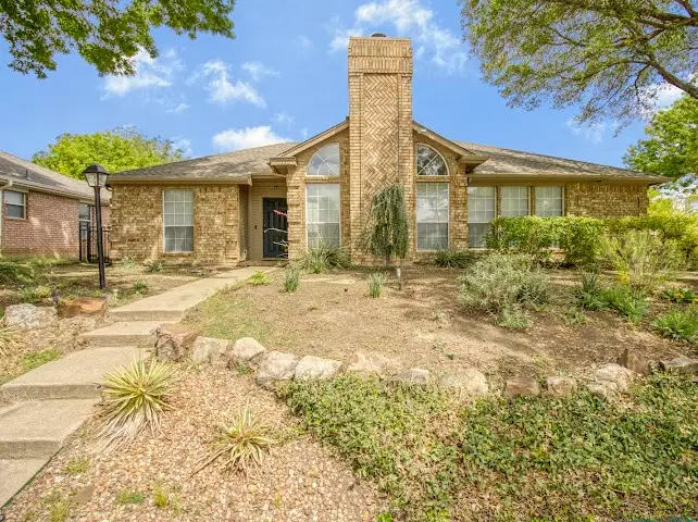 10330 Castle Drive, Frisco, TX 75035 - #1