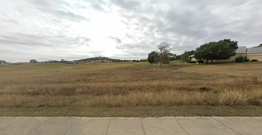 3304 Arrowhead Drive, Kerrville, TX 78028 - #2