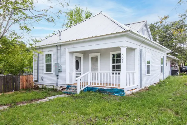 607 W 6th Street, Brady, TX 76825