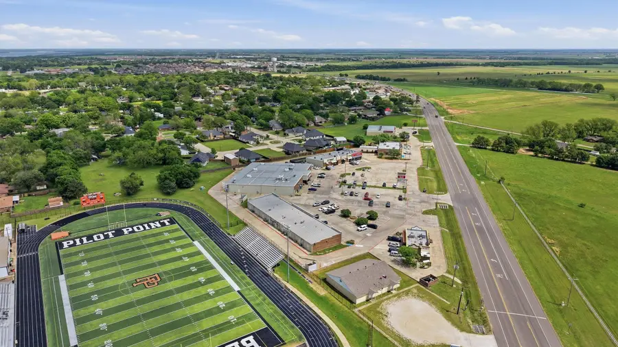 1100 Debbie Lane, Pilot Point, TX 76258 - #3