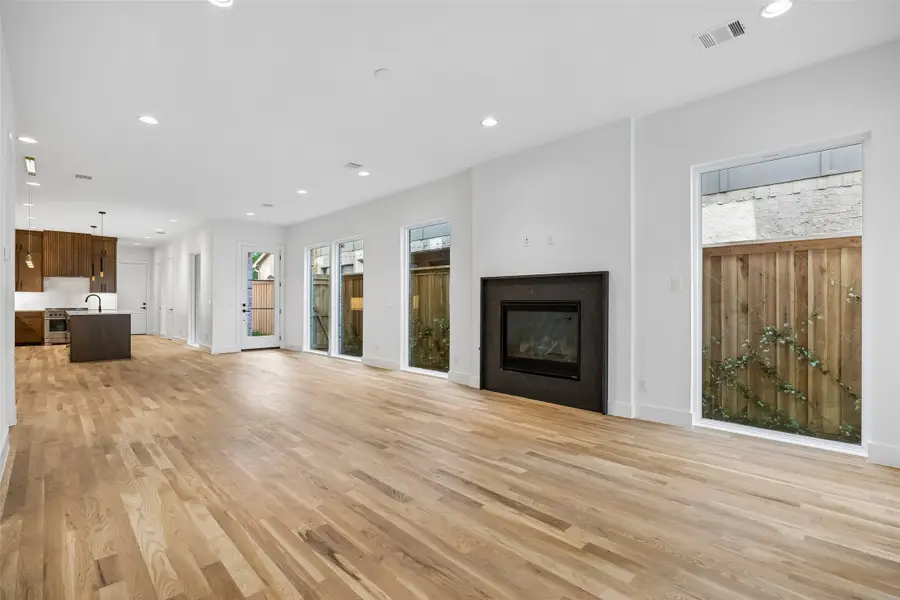 5528 Ellsworth Avenue, Dallas, TX 75206 - #3