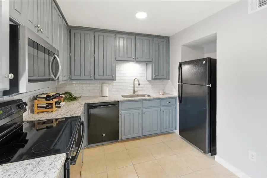 1226 Baylor Avenue #116, Waco, TX 76706 - #2