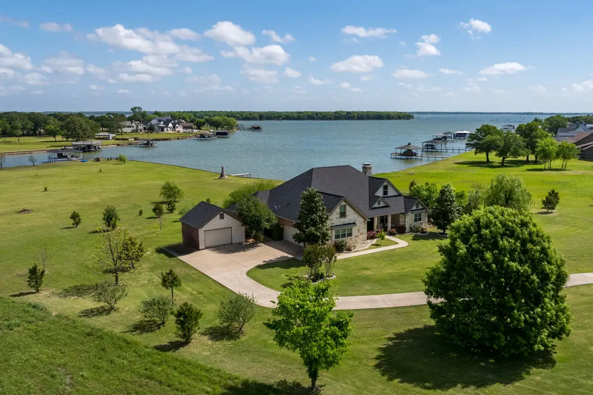 104 Crepe Myrtle, Corsicana, TX 75109 - #1