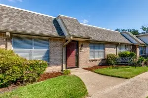 13842 Methuen Green Lane, Dallas, TX 75240