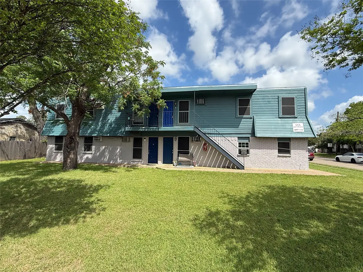 111 E Rogers Street, Arlington, TX 76011 - #1