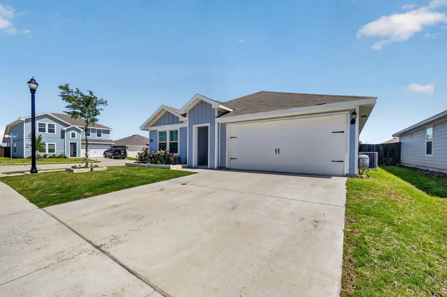 6409 Waterfall Lane, Princeton, TX 75407 - #3