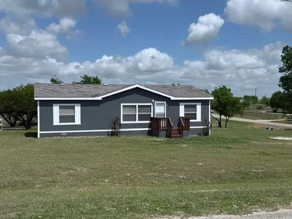 6216 Friesian Drive, Godley, TX 76044