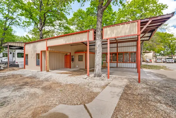5706 Campfire Lane, Granbury, TX 76049