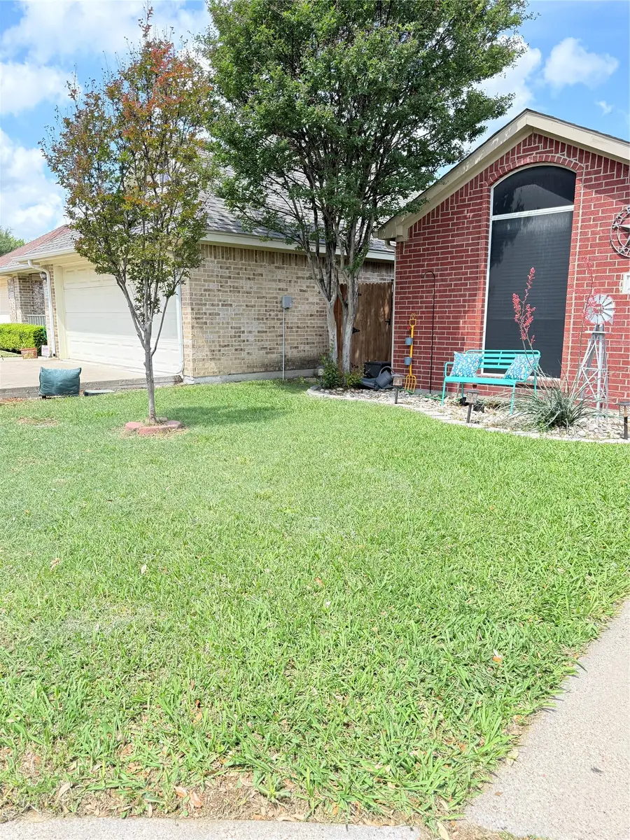 3016 Huntington Court, Waxahachie, TX 75165 - #2