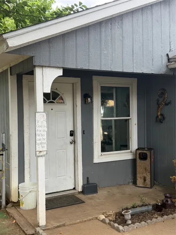 6001 Calloway Court, Fort Worth, TX 76114