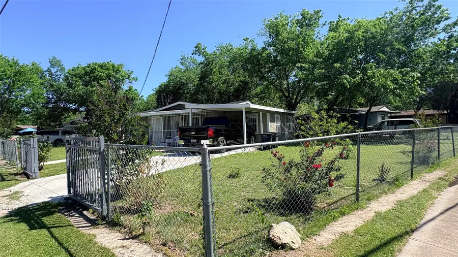 4500 Reed Street, Fort Worth, TX 76119 - #2