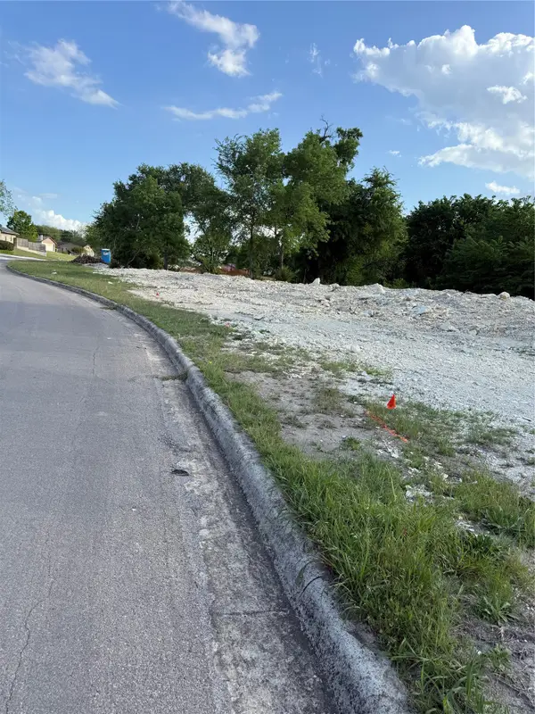 7709 Mill Stream Drive #2, Dallas, TX 75232