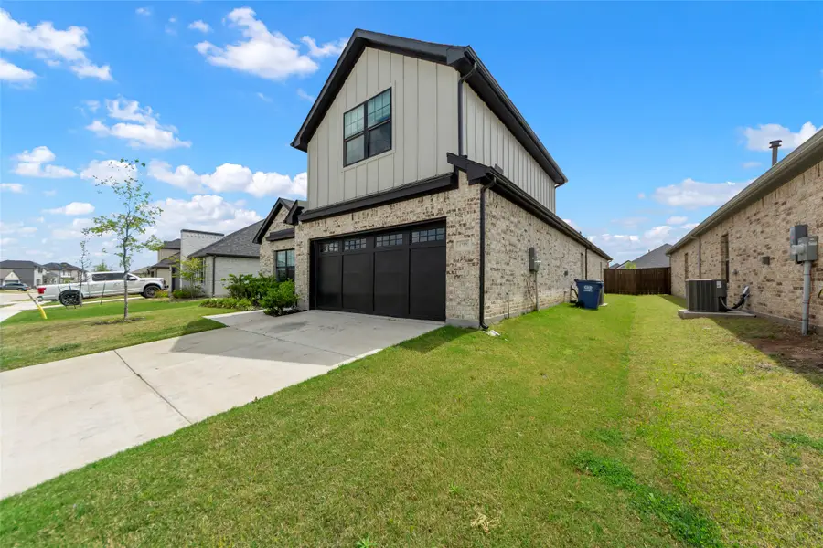 498 Oak Creek Drive, Lavon, TX 75166 - #3