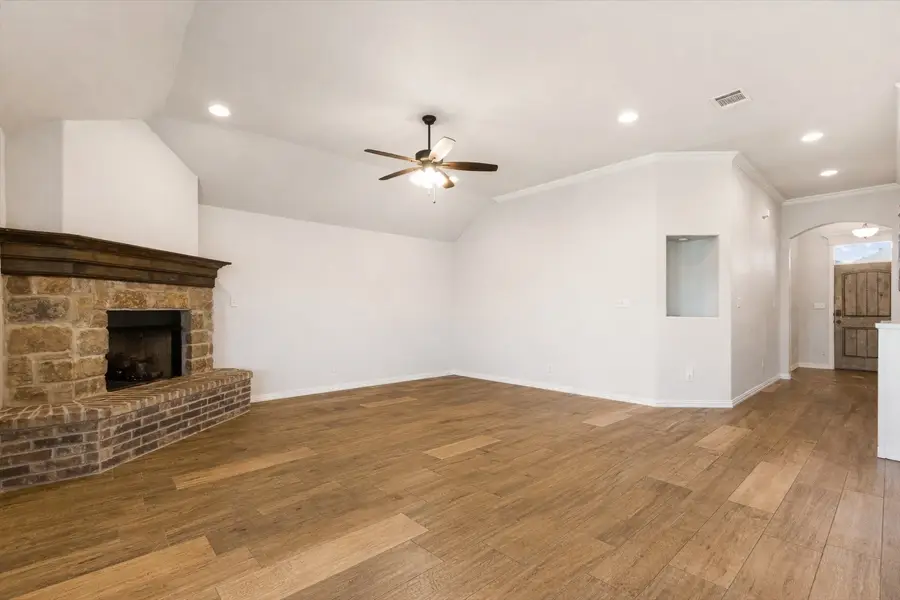 3210 Main Street, Granbury, TX 76049 - #3