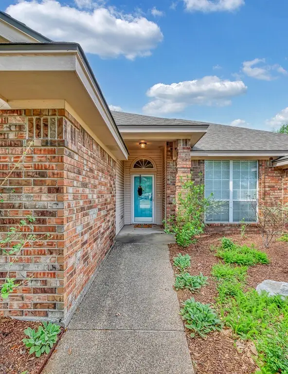 1060 Cheyenne Trail, Hewitt, TX 76643 - #2