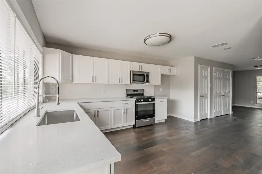 6422 Faircove Circle, Garland, TX 75043 - #3