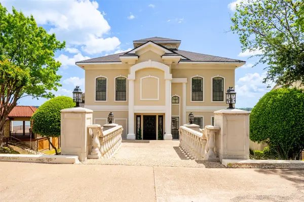 5001 Rio Vista Drive, Granbury, TX 76049